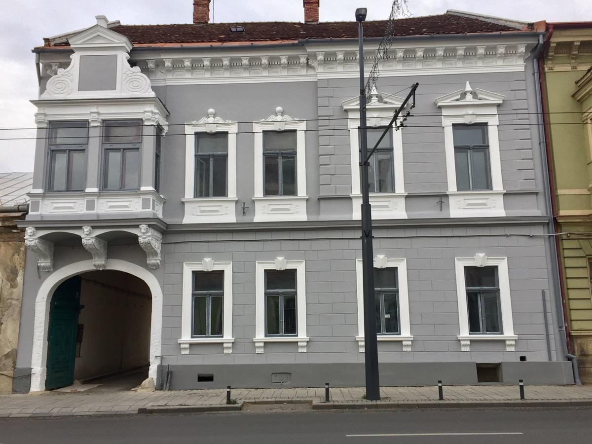 דירות קלוז'-נאפוקה Mansion Josephina מראה חיצוני תמונה